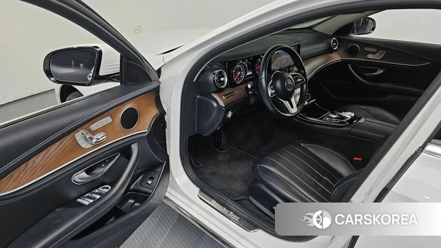 Mercedes-Benz E-Class W213 id 4525413 из Кореи 30