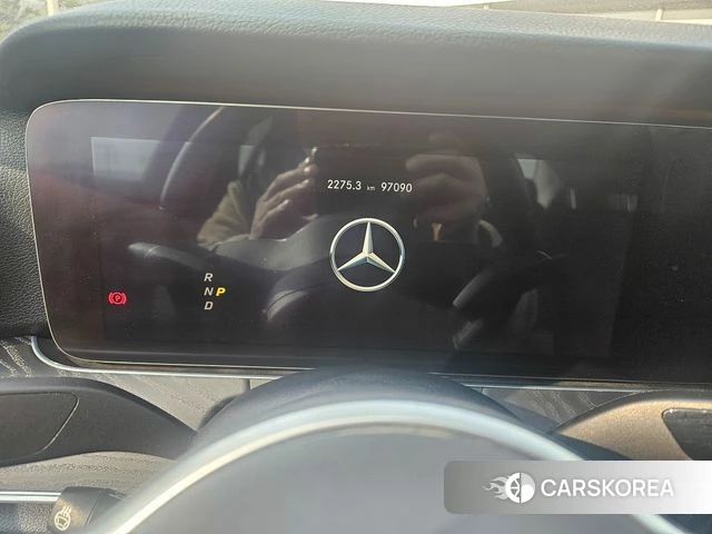 Mercedes-Benz E-Class W213 id 3800859 из Кореи 19