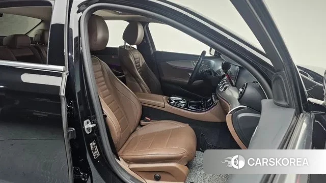 Mercedes-Benz E-Class W213 id 3616663 из Кореи 20