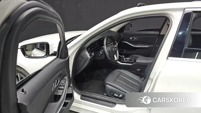 BMW 3 Series (G20) id 3692316 из Кореи 20