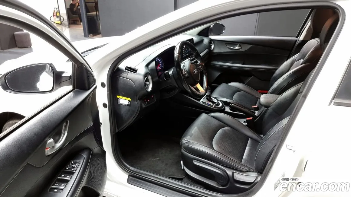 Kia Come New K3 id 1988069 из Кореи 20