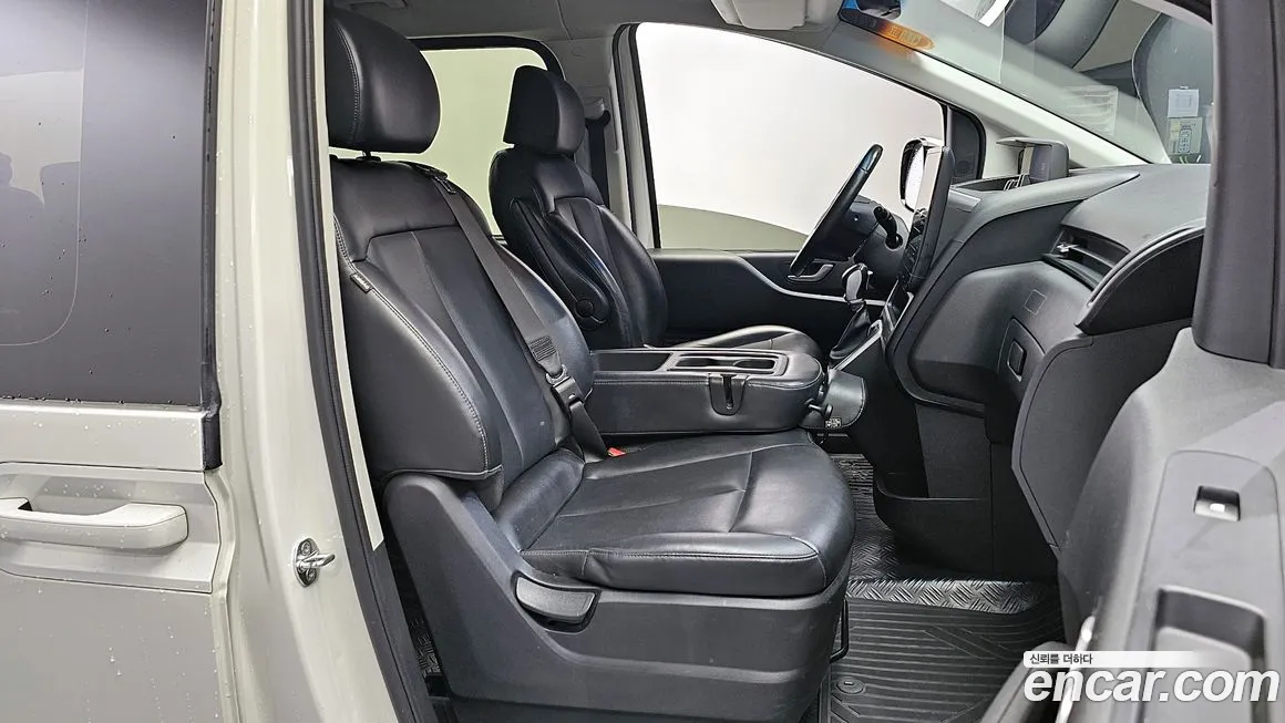 Hyundai Staria id 2167779 из Кореи 20