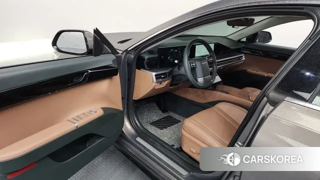 Hyundai Grandeur (GN7) id 3675011 из Кореи 20