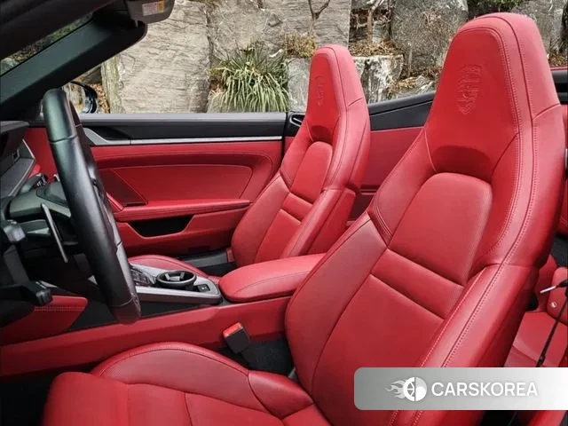 Porsche 911(992) id 3661321 из Кореи 20