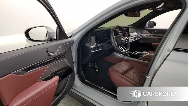 BMW 7 Series (G70) id 3026649 из Кореи 20