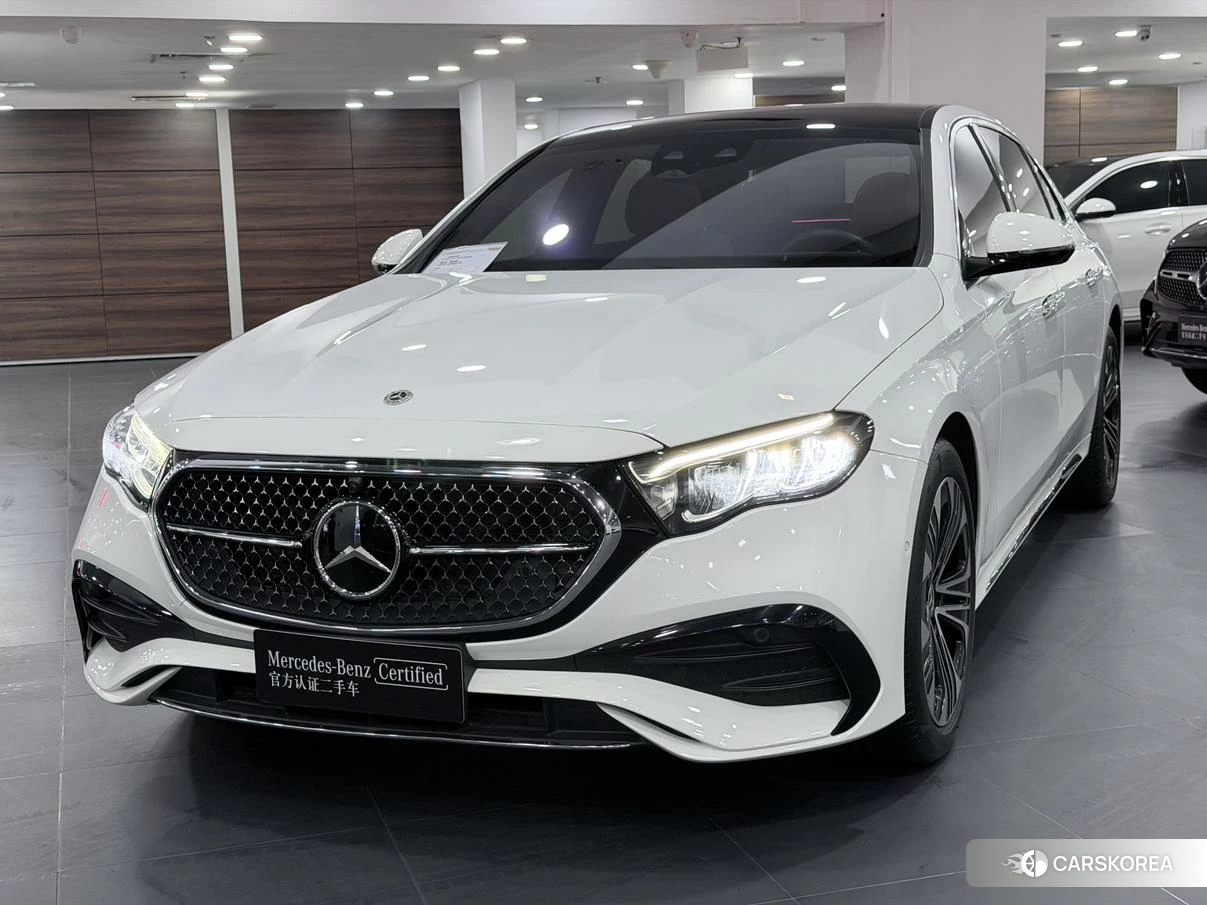 Mercedes-Benz E-class id 4487342 из Китая 34