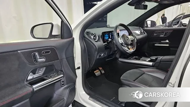 Mercedes-Benz GLA - Class H247 id 3335642 из Кореи 20