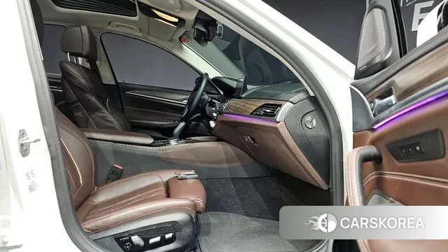 BMW 5 Series (G30) id 3054800 из Кореи 20