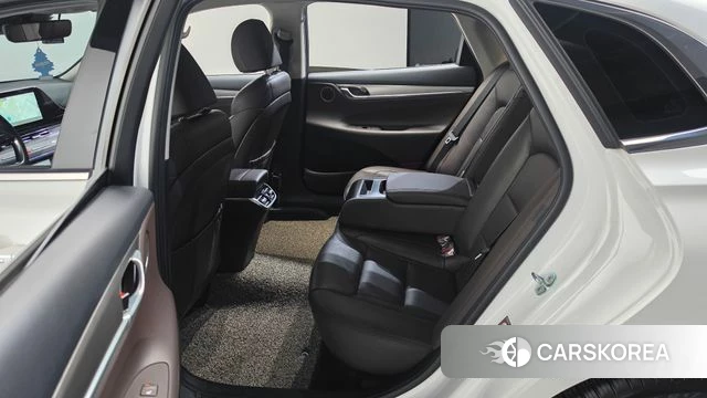 Hyundai The New Grandeur IG id 4872902 из Кореи 33