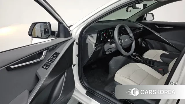 Kia Di Ol Nu Niro id 3731321 из Кореи 20