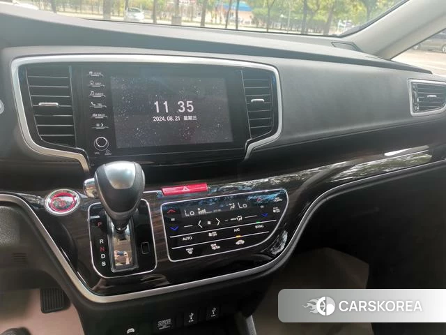 Honda Odyssey id 4258644 из Китая 18