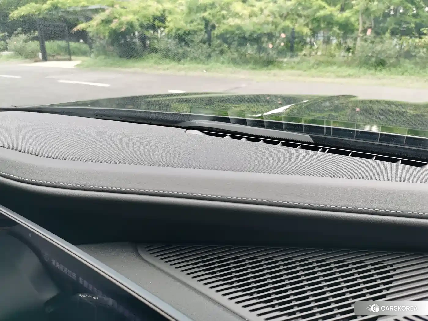 BMW i7 id 4559618 из Китая 25