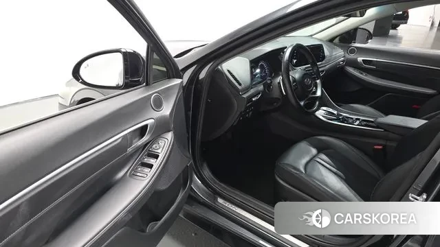 Hyundai Sonata (DN8) id 2915929 из Кореи 20