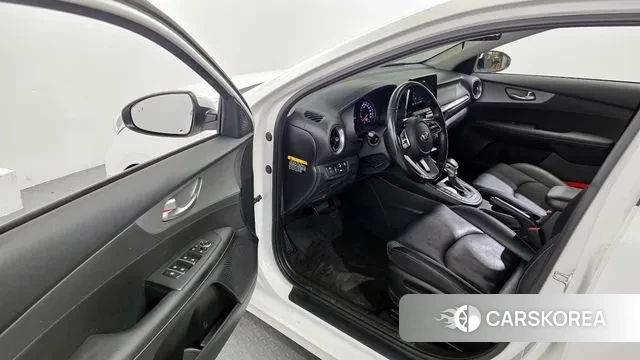 Kia Come New K3 id 3577832 из Кореи 20