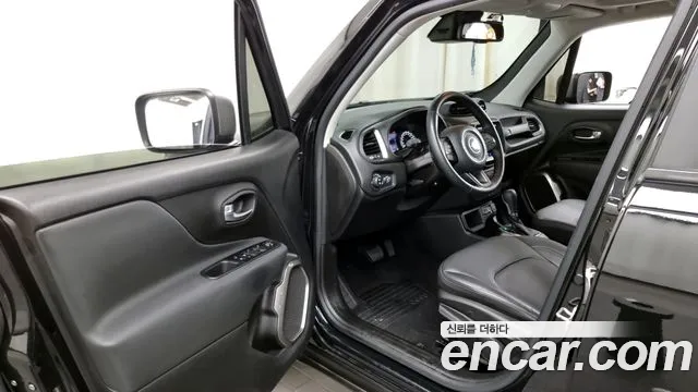 Jeep Renegade id 2751000 из Кореи 20
