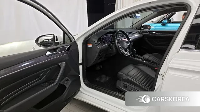 Volkswagen Passat GT (B8) id 3012675 из Кореи 20