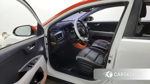 Kia Stonic id 3368616 из Кореи 20