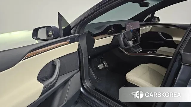 Tesla Model X id 3576477 из Кореи 20