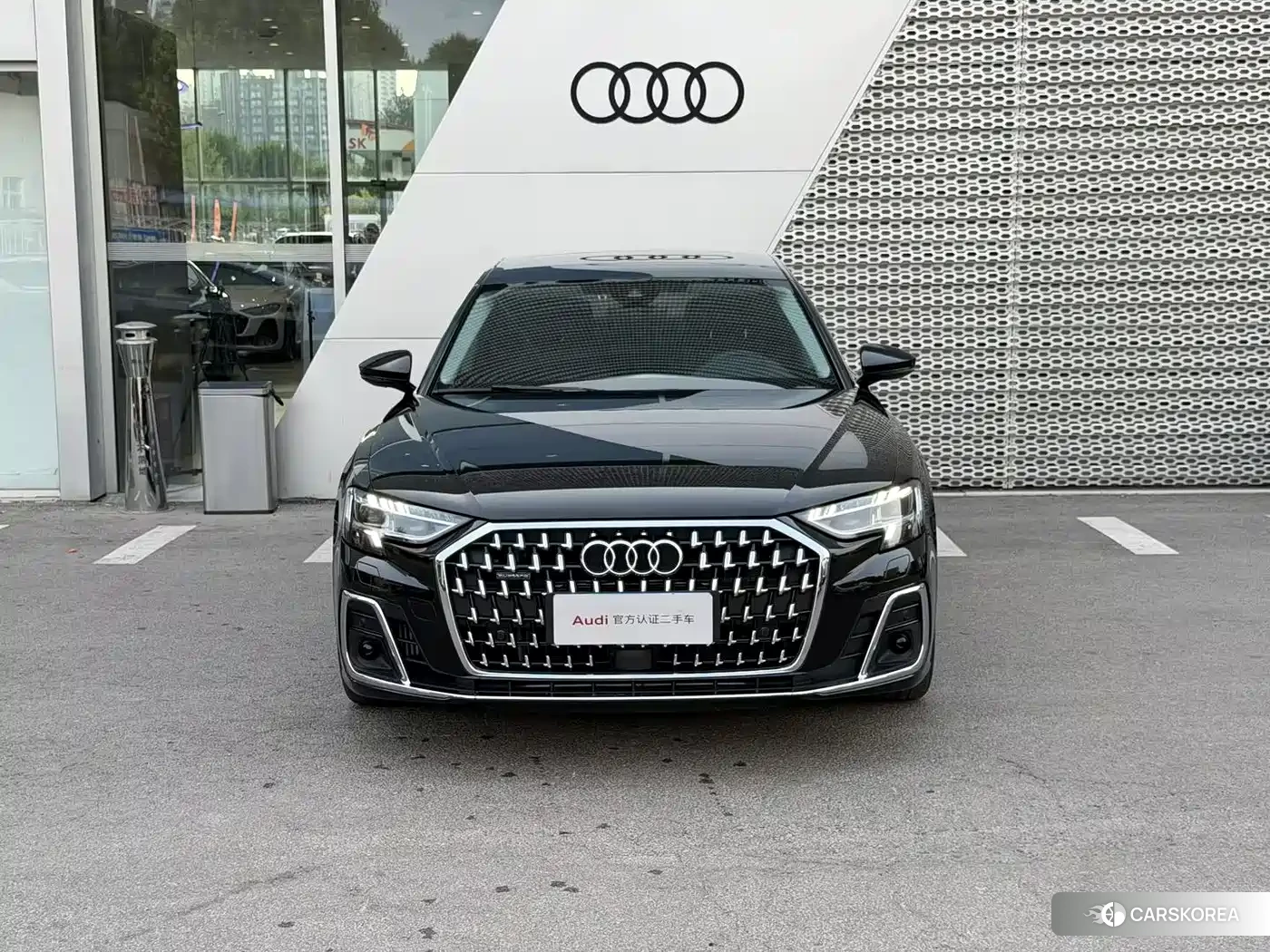 Audi A8 id 4548045 из Китая 26