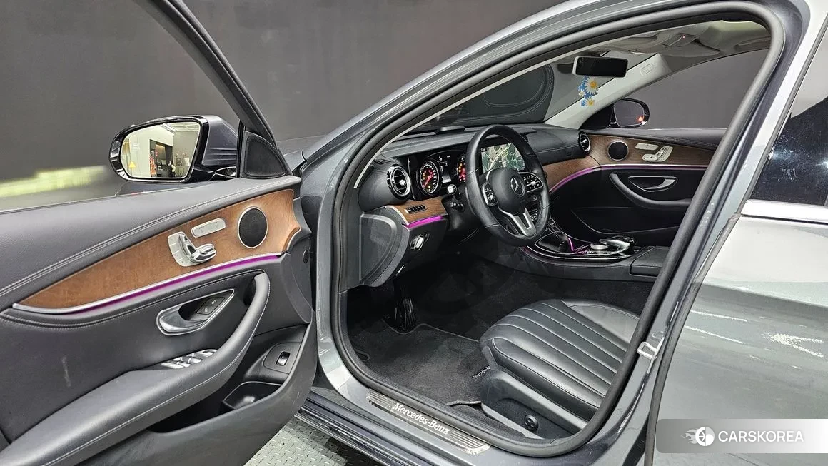 Mercedes-Benz E-Class W213 id 1887329 из Кореи 20