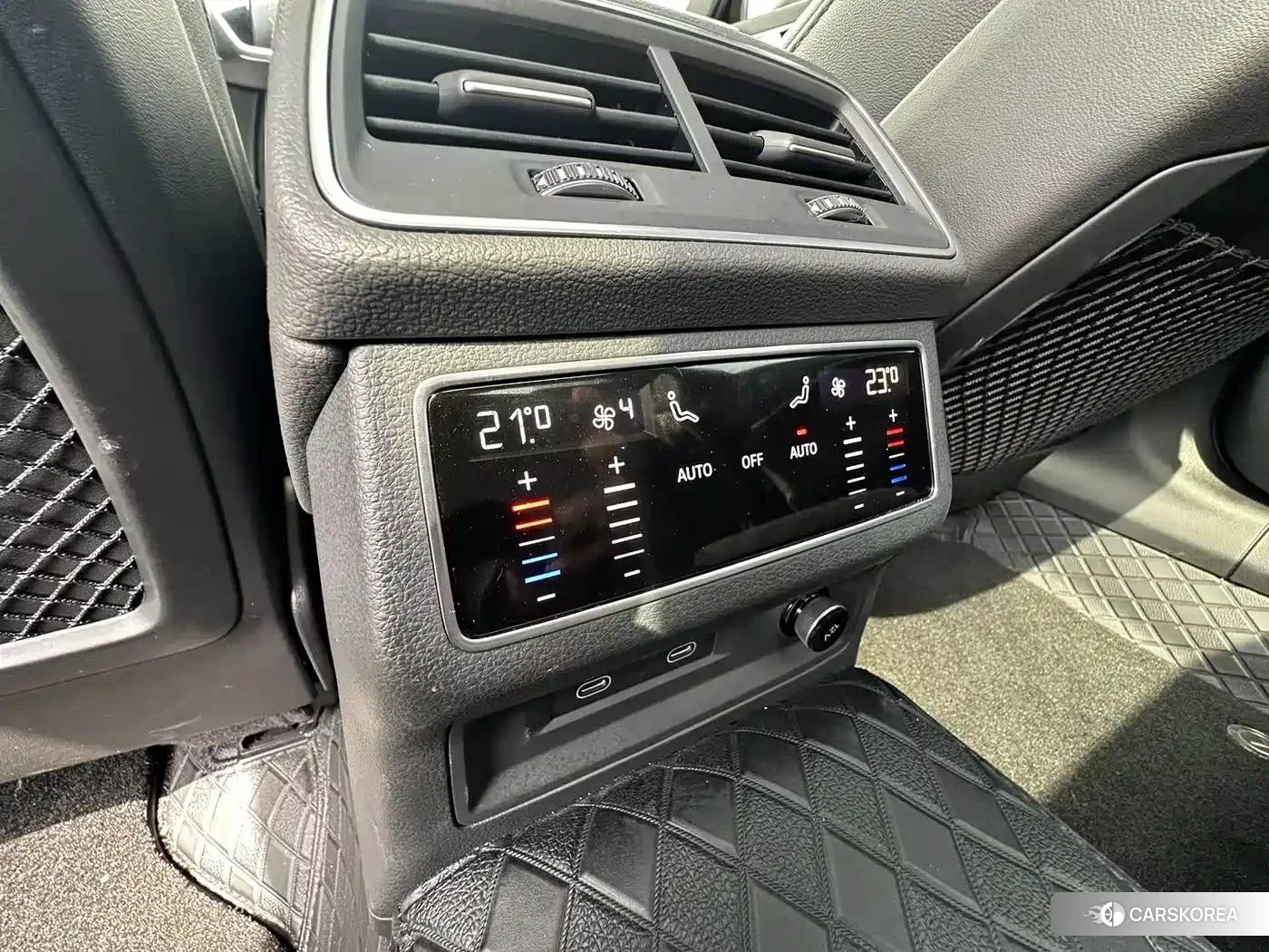 Audi A6L id 4545742 из Китая 20