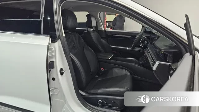 Hyundai Grandeur Hybrid (GN7) id 3523563 из Кореи 20