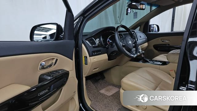 Kia The New Carnival id 4794770 из Кореи 36