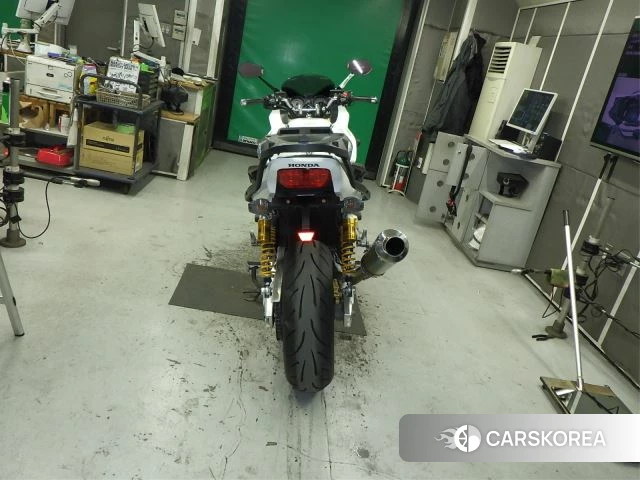 Проданный Honda CB1300SF BOLDOR ABS id 4011841 из Японии, фото 34