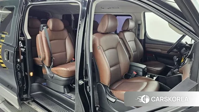 Hyundai The New Grand Starex id 3753555 из Кореи 20