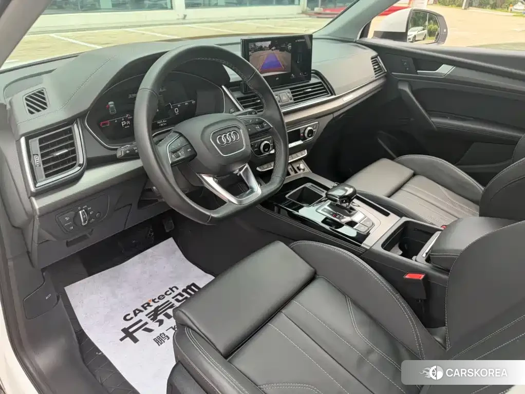 Audi Q5L id 4655134 из Китая 30