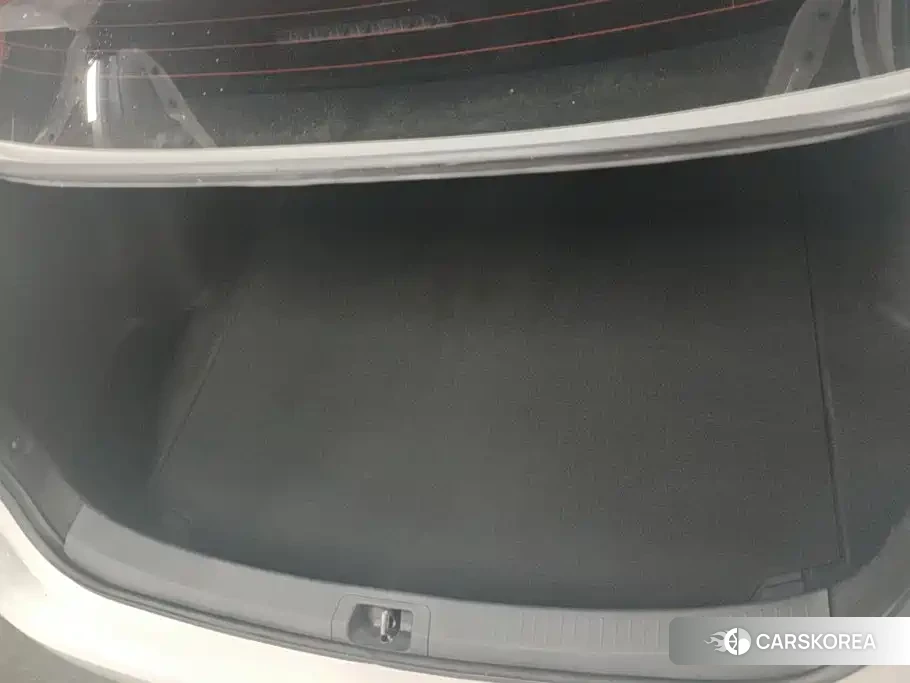 Toyota Corolla id 4669406 из Китая 16