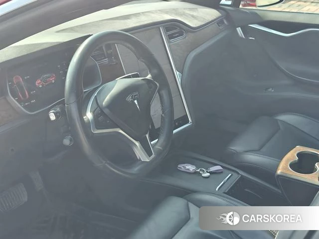 Tesla Model S id 4253114 из Китая 11