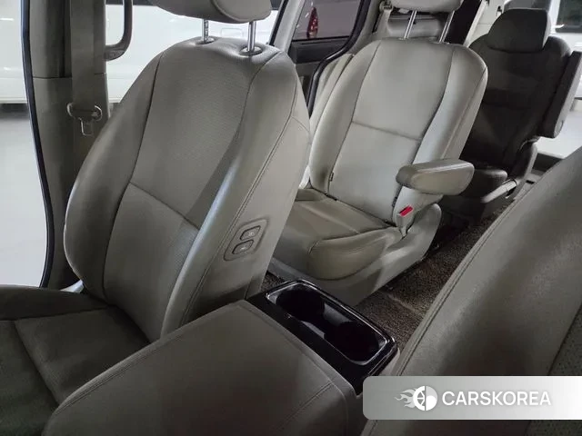 Kia The New Carnival id 3676943 из Кореи 20