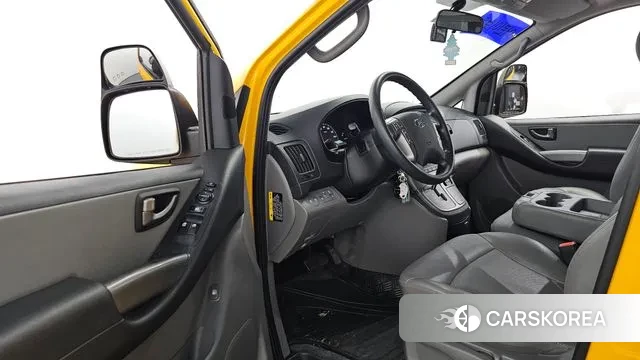 Hyundai The New Grand Starex id 3095453 из Кореи 20