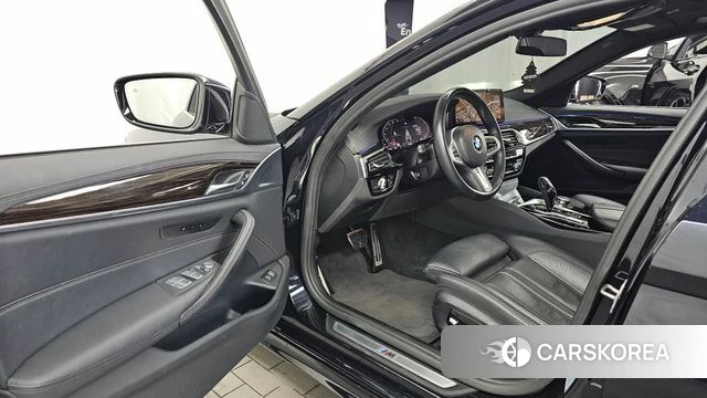 BMW 5 Series (G30) id 4561704 из Кореи 34