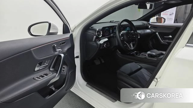 Mercedes-Benz A-Class W177 id 3935479 из Кореи 20