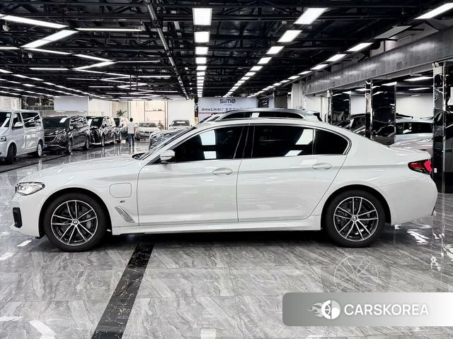 BMW 5 series PHEV id 4253857 из Китая 18