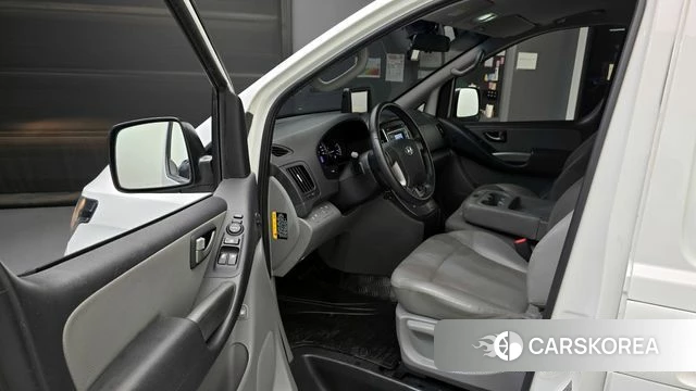 Hyundai The New Grand Starex id 4180344 из Кореи 20