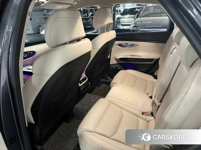 Genesis GV70 id 4196107 из Кореи 20