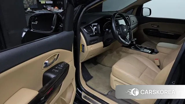 Kia The New Carnival id 3718139 из Кореи 20