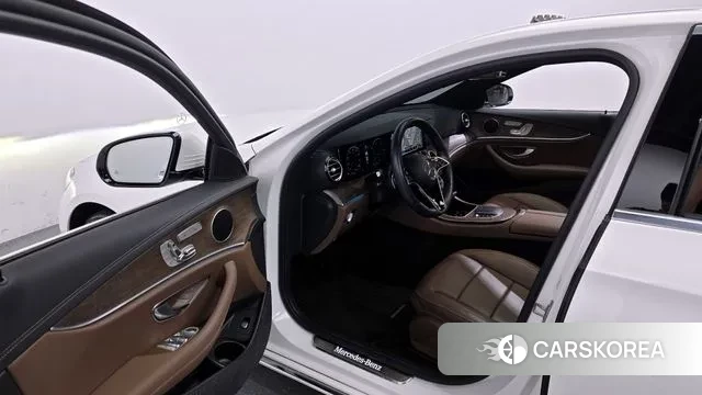 Mercedes-Benz E-Class W213 id 3753367 из Кореи 20