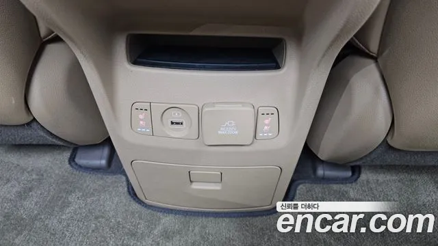 Kia The New Carnival id 2756337 из Кореи 20