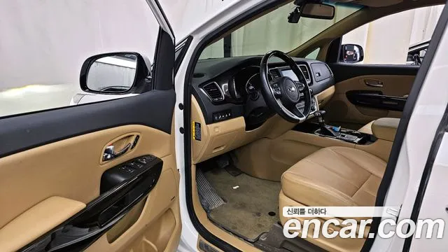 Kia The New Carnival id 2754955 из Кореи 20