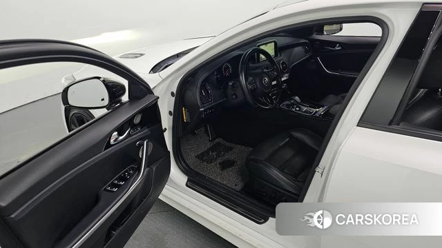 Kia Stinger id 4357019 из Кореи 20