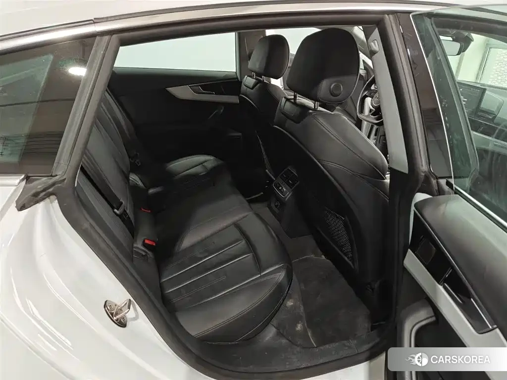 Audi A5 id 4515336 из Китая 16