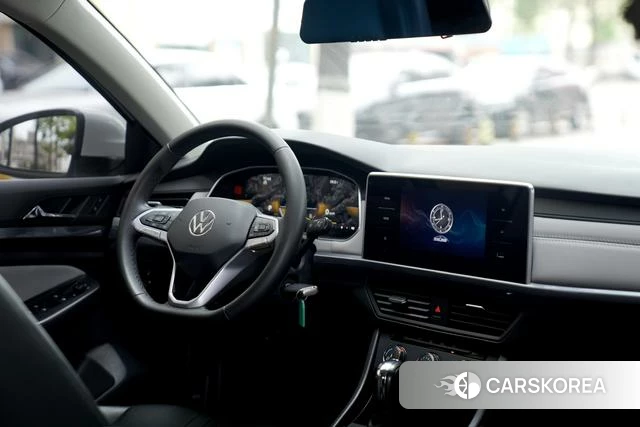 Volkswagen Bora id 4273768 из Китая 14
