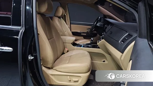 Kia The New Carnival id 3602182 из Кореи 20