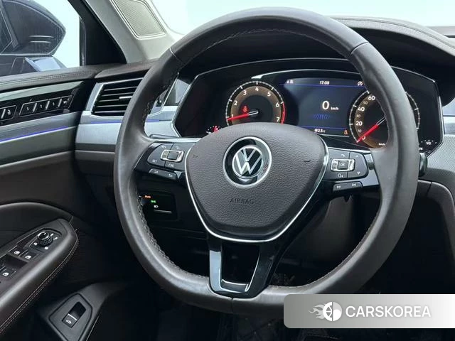 Volkswagen Huiang id 4240583 из Китая 13