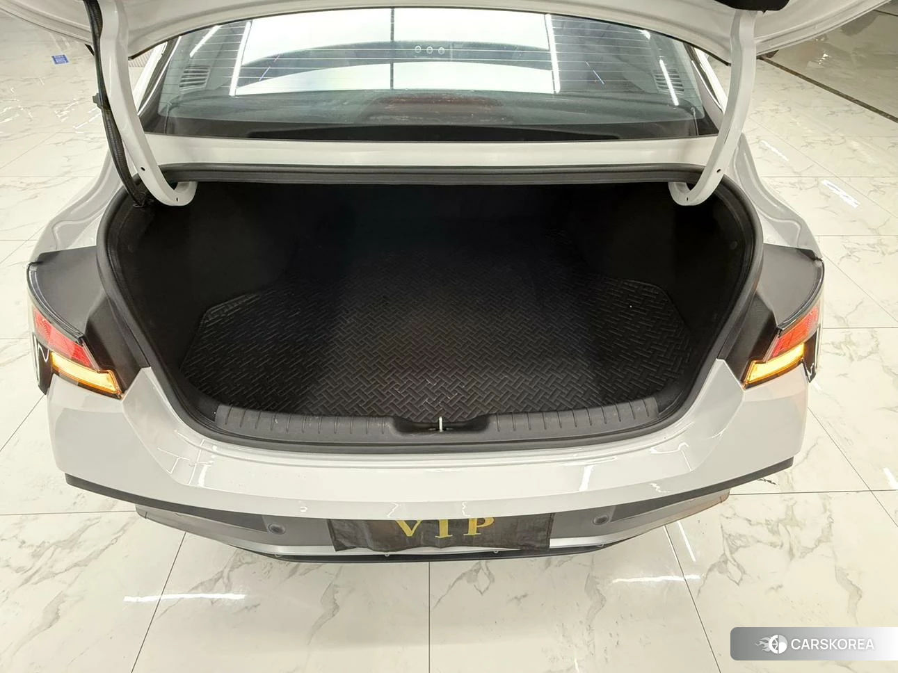Hyundai Elantra id 4492722 из Китая 22