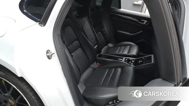 Porsche Panamera (971) id 3474153 из Кореи 20